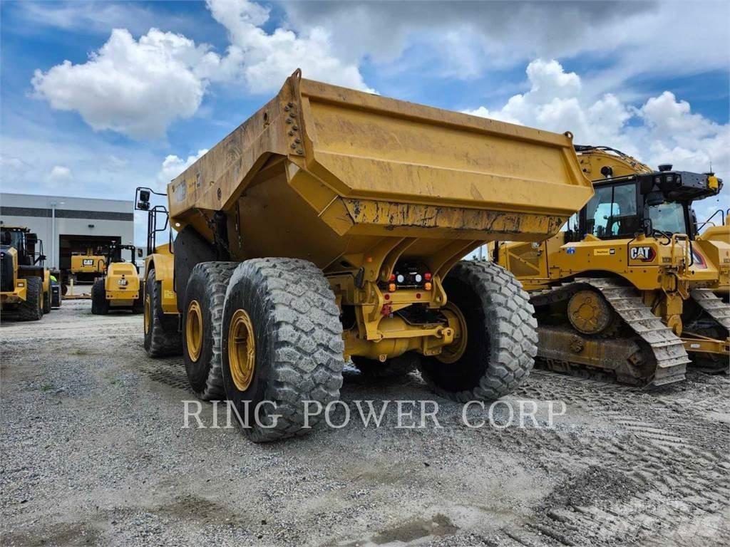 CAT 740GCTG アーティキュレート式ダンプトラック