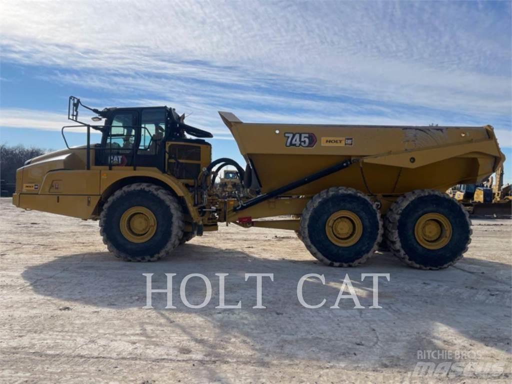 CAT 745 アーティキュレート式ダンプトラック