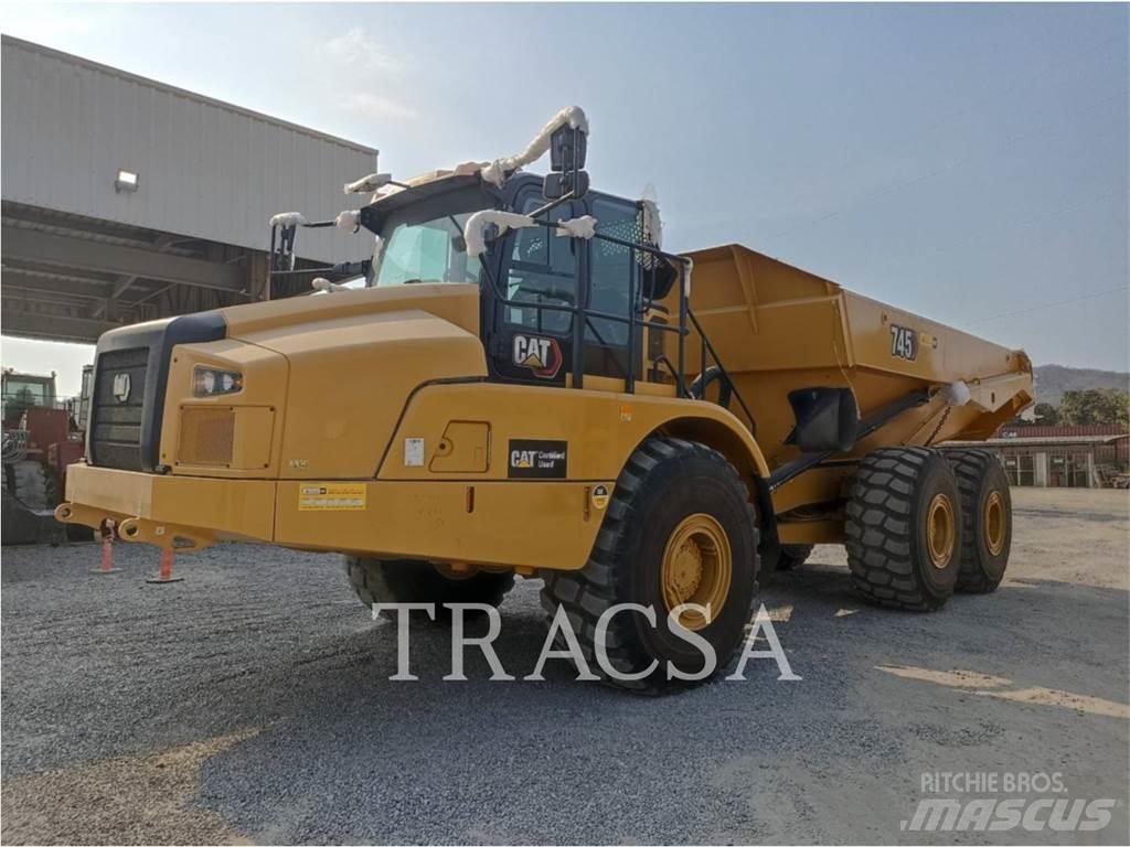 CAT 745 アーティキュレート式ダンプトラック