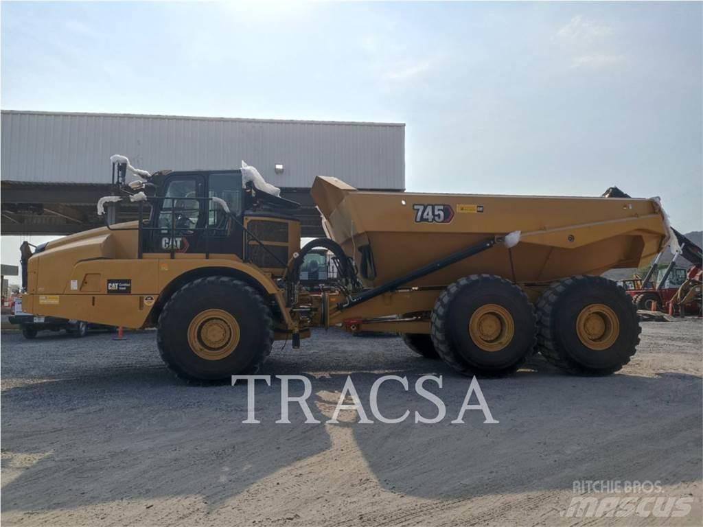 CAT 745 アーティキュレート式ダンプトラック