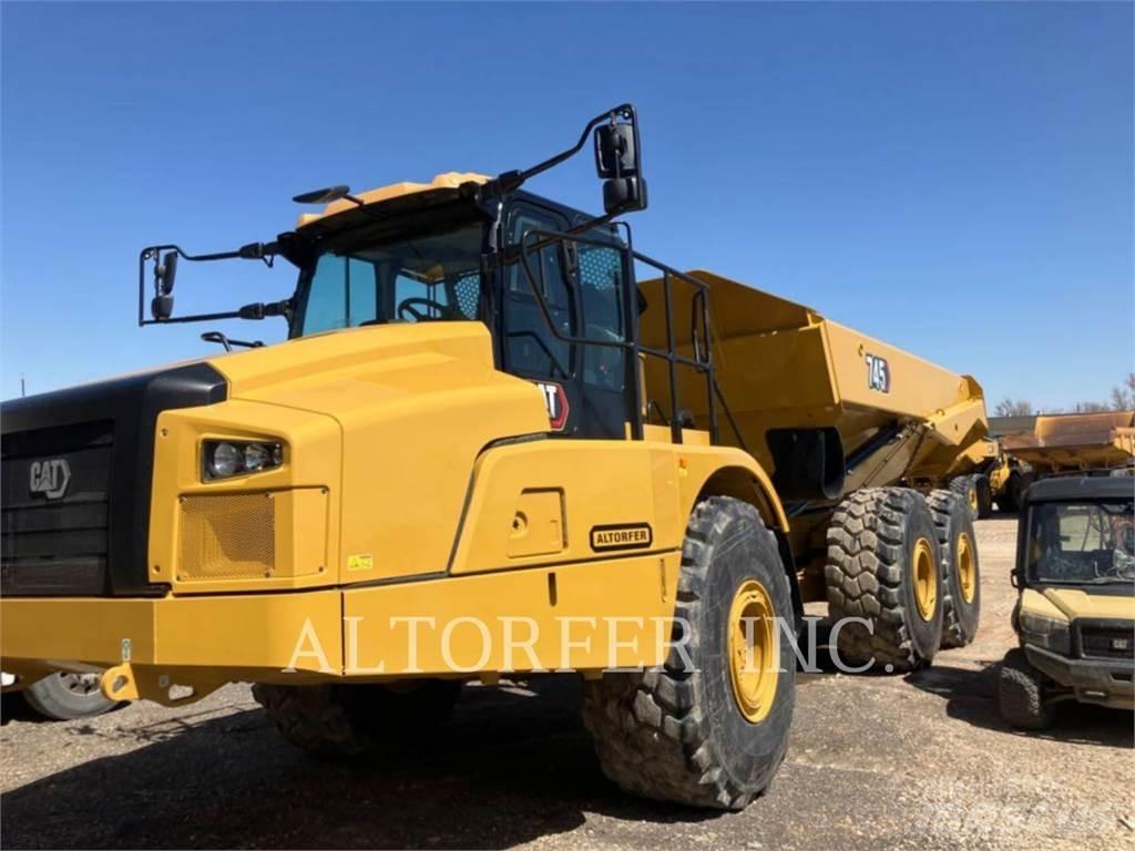 CAT 745-04 アーティキュレート式ダンプトラック