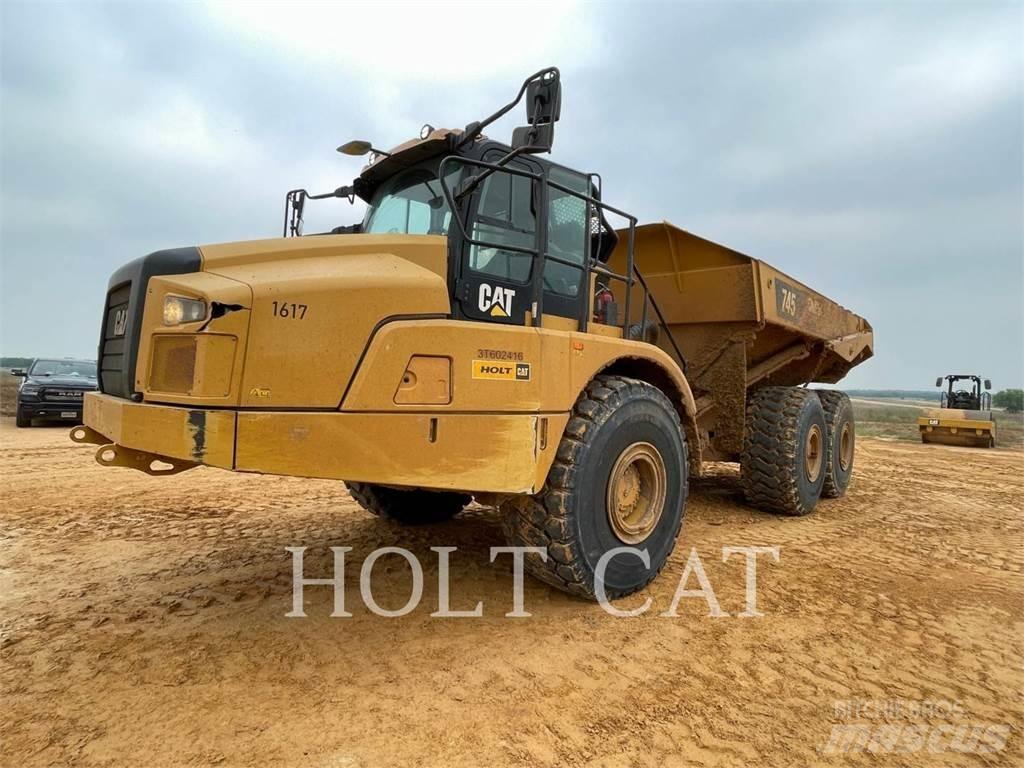 CAT 745-04 アーティキュレート式ダンプトラック