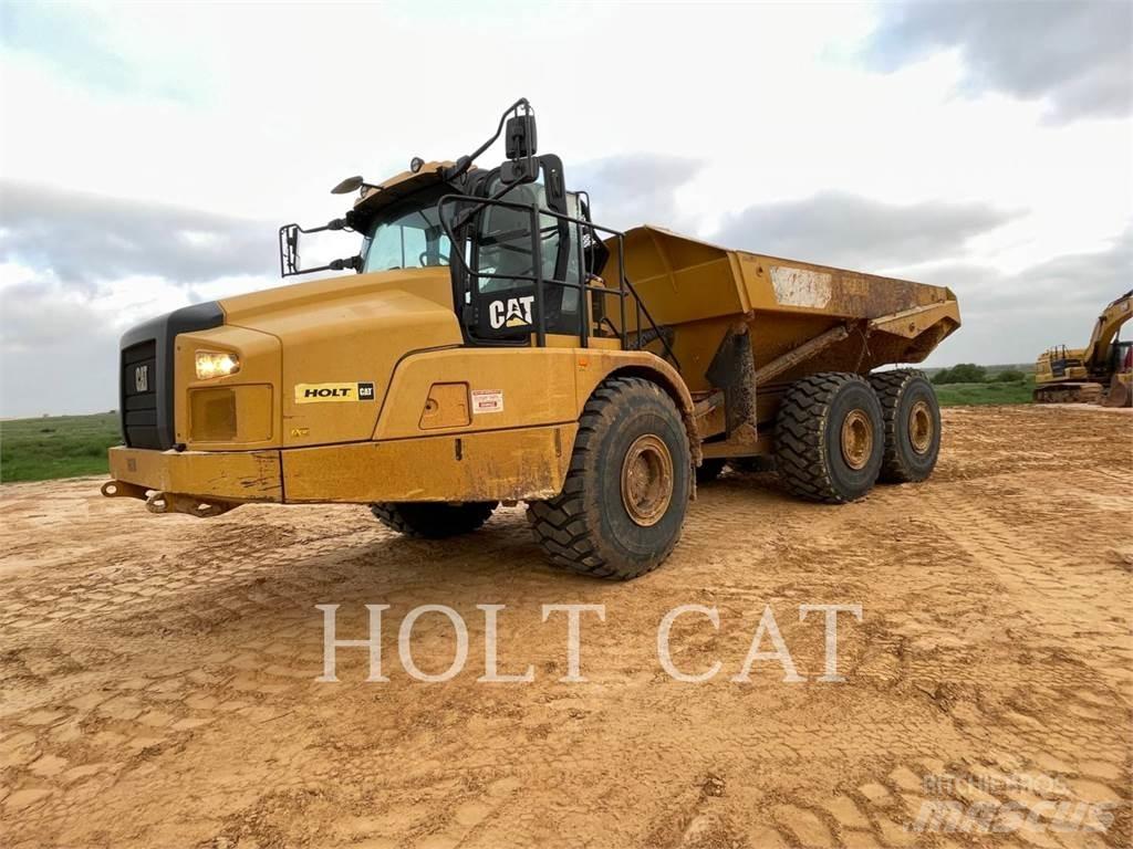 CAT 745-04 アーティキュレート式ダンプトラック