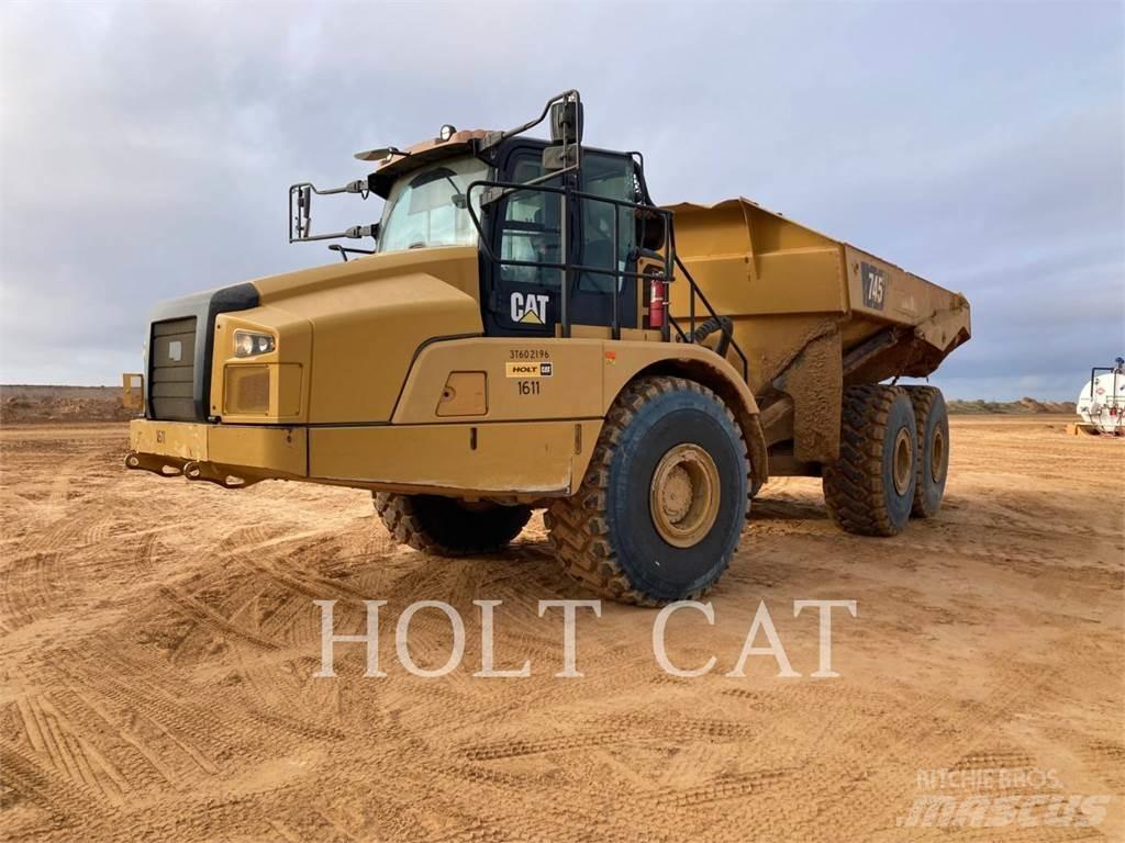 CAT 745-04 アーティキュレート式ダンプトラック