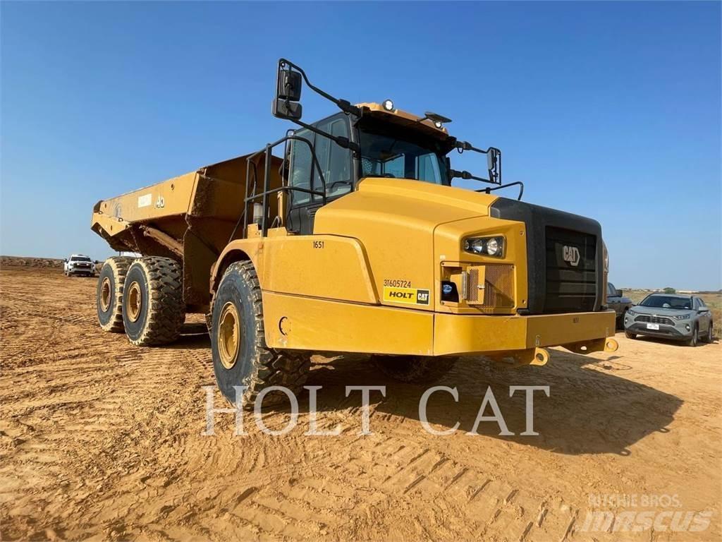 CAT 745-04 アーティキュレート式ダンプトラック