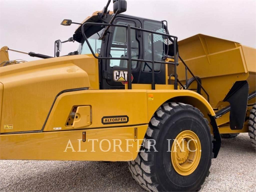 CAT 745-04 アーティキュレート式ダンプトラック