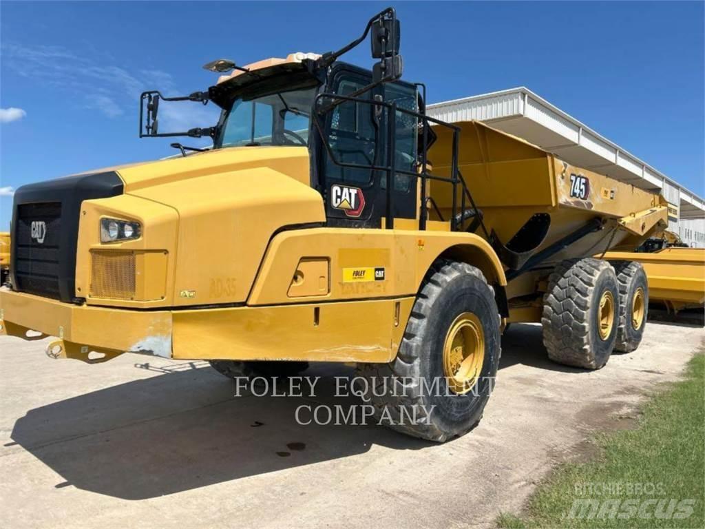 CAT 745-04 アーティキュレート式ダンプトラック