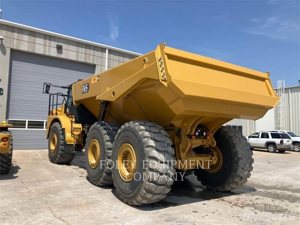 CAT 745-04 アーティキュレート式ダンプトラック