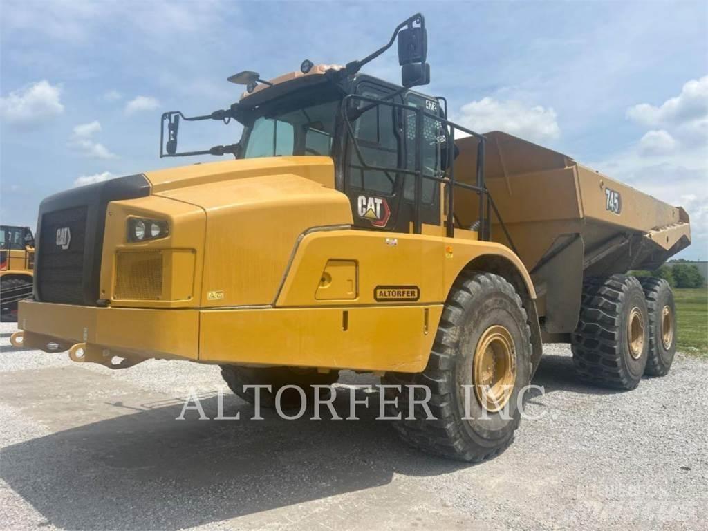 CAT 745-04 アーティキュレート式ダンプトラック