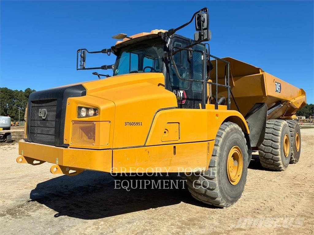 CAT 745-04 アーティキュレート式ダンプトラック