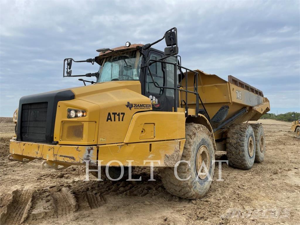 CAT 745-04 アーティキュレート式ダンプトラック