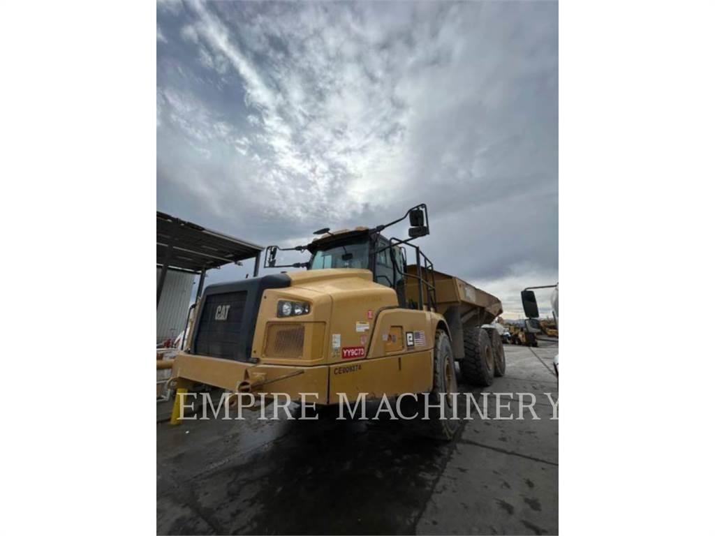 CAT 745-04 T アーティキュレート式ダンプトラック