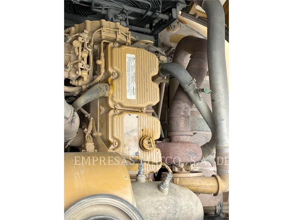 CAT 745-04LRC アーティキュレート式ダンプトラック