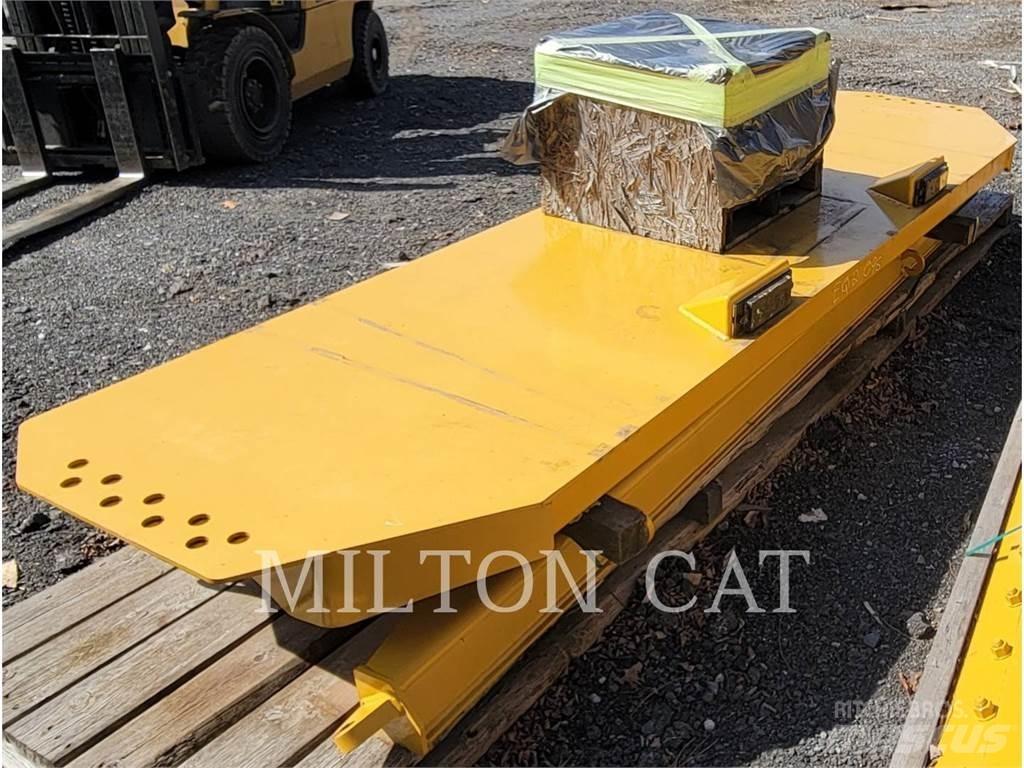 CAT 745 TAILGATE シャーシ及びサスペンション