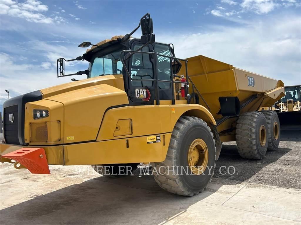 CAT 745 TG アーティキュレート式ダンプトラック