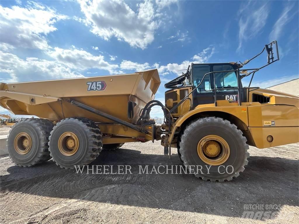CAT 745 TG アーティキュレート式ダンプトラック