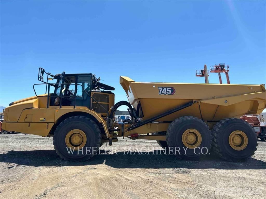 CAT 745 TG アーティキュレート式ダンプトラック