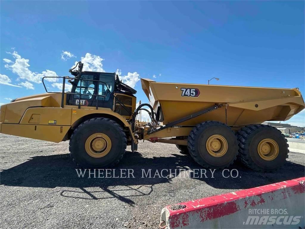 CAT 745 TG アーティキュレート式ダンプトラック