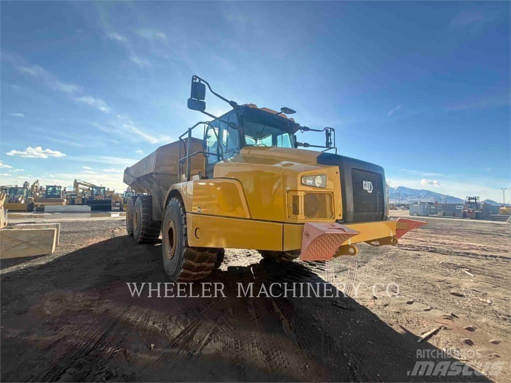 CAT 745 TG アーティキュレート式ダンプトラック