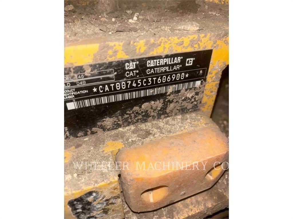 CAT 745 TG アーティキュレート式ダンプトラック