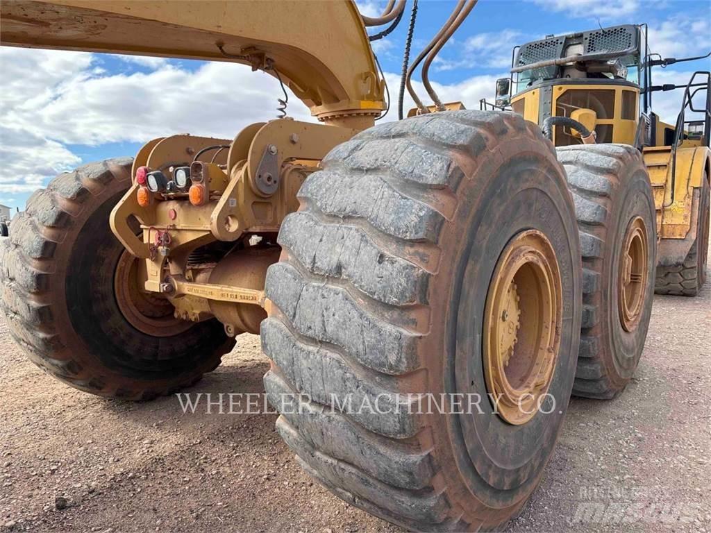 CAT 745 W/PAN アーティキュレート式ダンプトラック