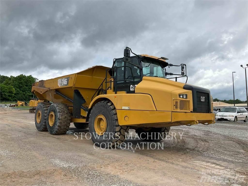 CAT 74504 アーティキュレート式ダンプトラック