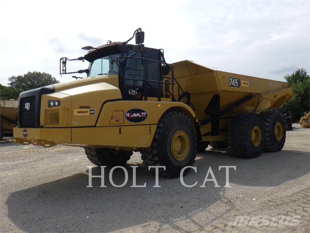 CAT 74504 アーティキュレート式ダンプトラック