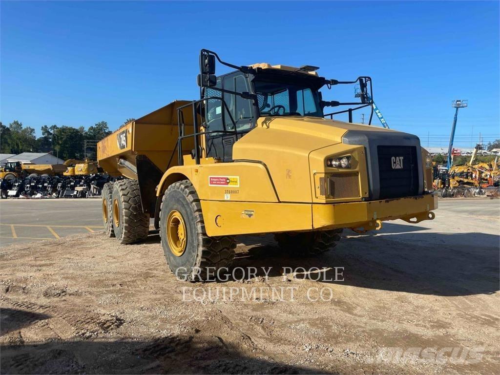 CAT 74504 アーティキュレート式ダンプトラック