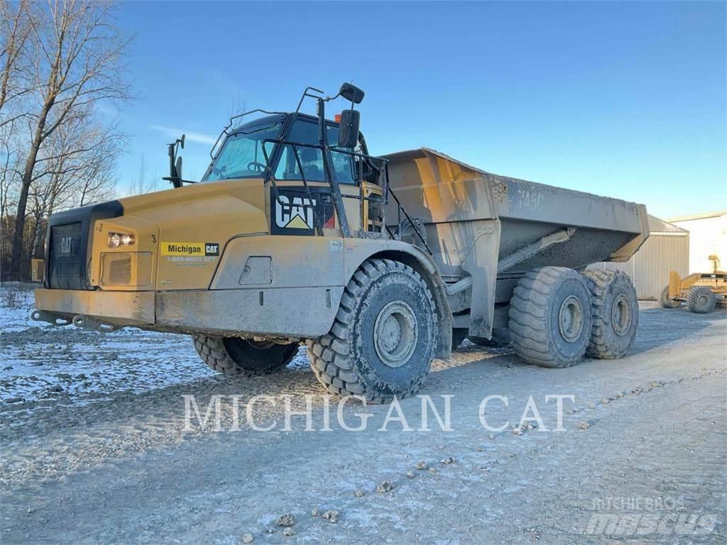 CAT 745C T アーティキュレート式ダンプトラック