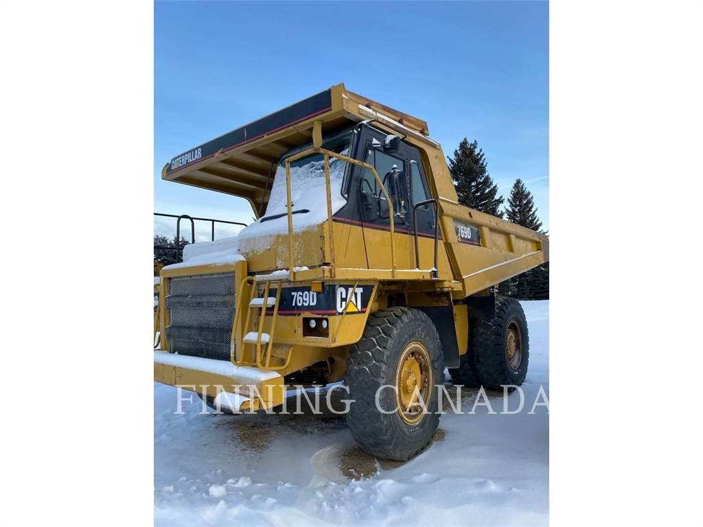 CAT 769D アーティキュレート式ダンプトラック