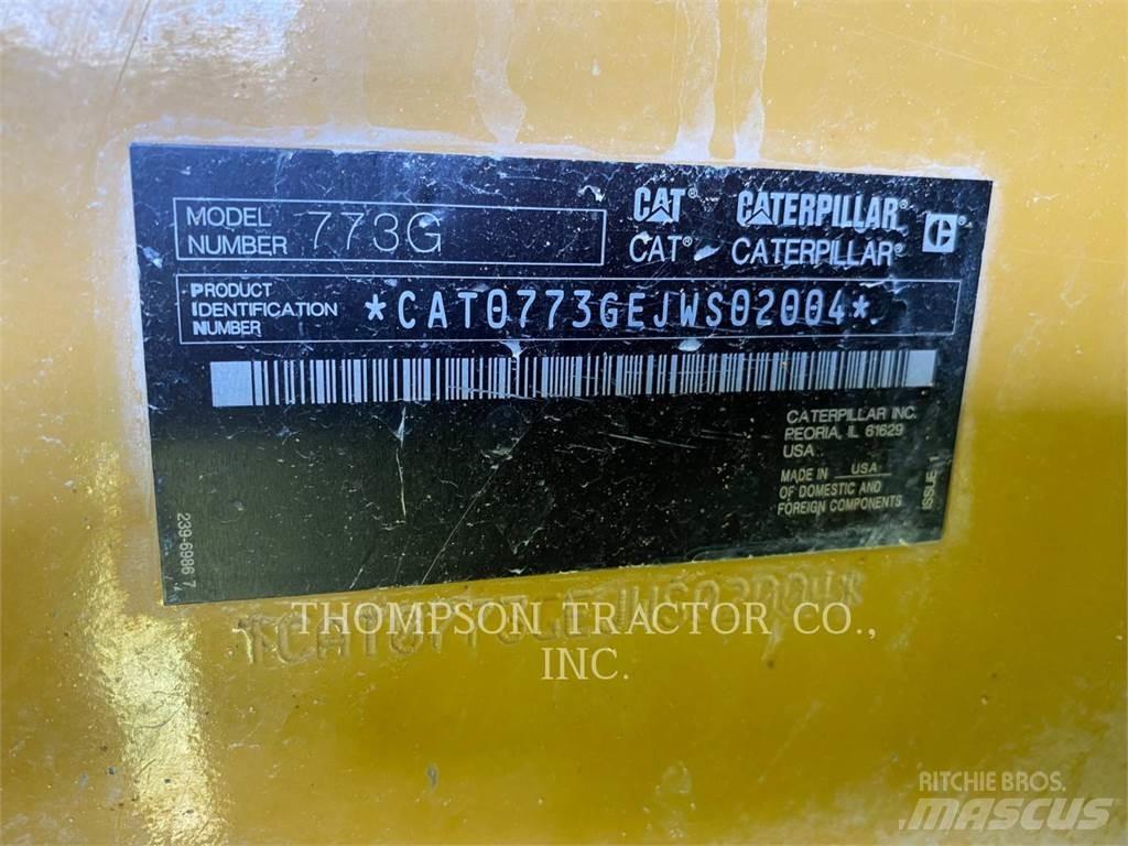 CAT 773G アーティキュレート式ダンプトラック