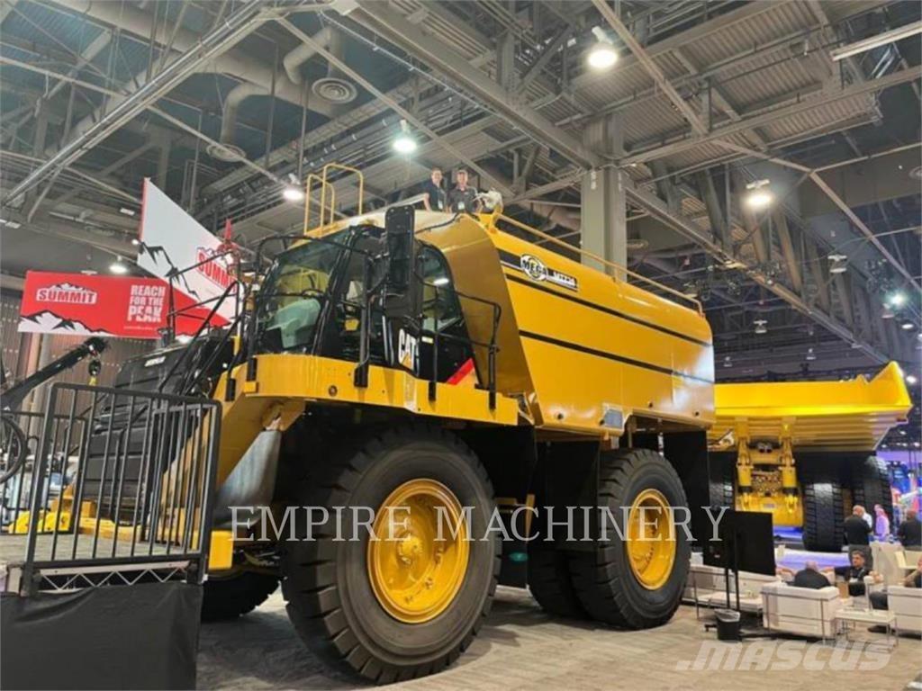 CAT 777F WT 給水車