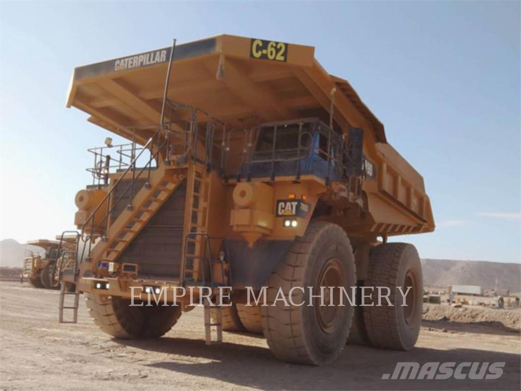 CAT 789D アーティキュレート式ダンプトラック