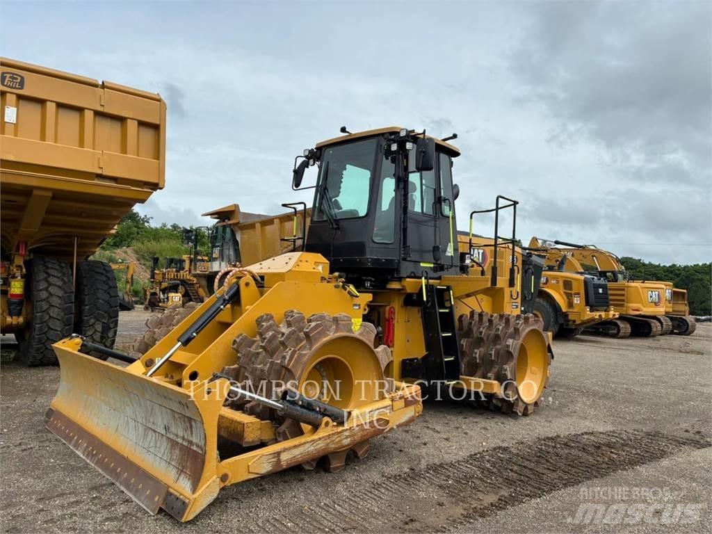 CAT 815 ソイルコンパクター