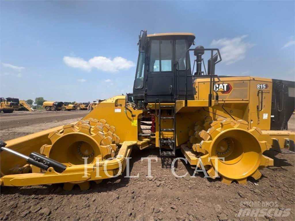 CAT 815 ソイルコンパクター