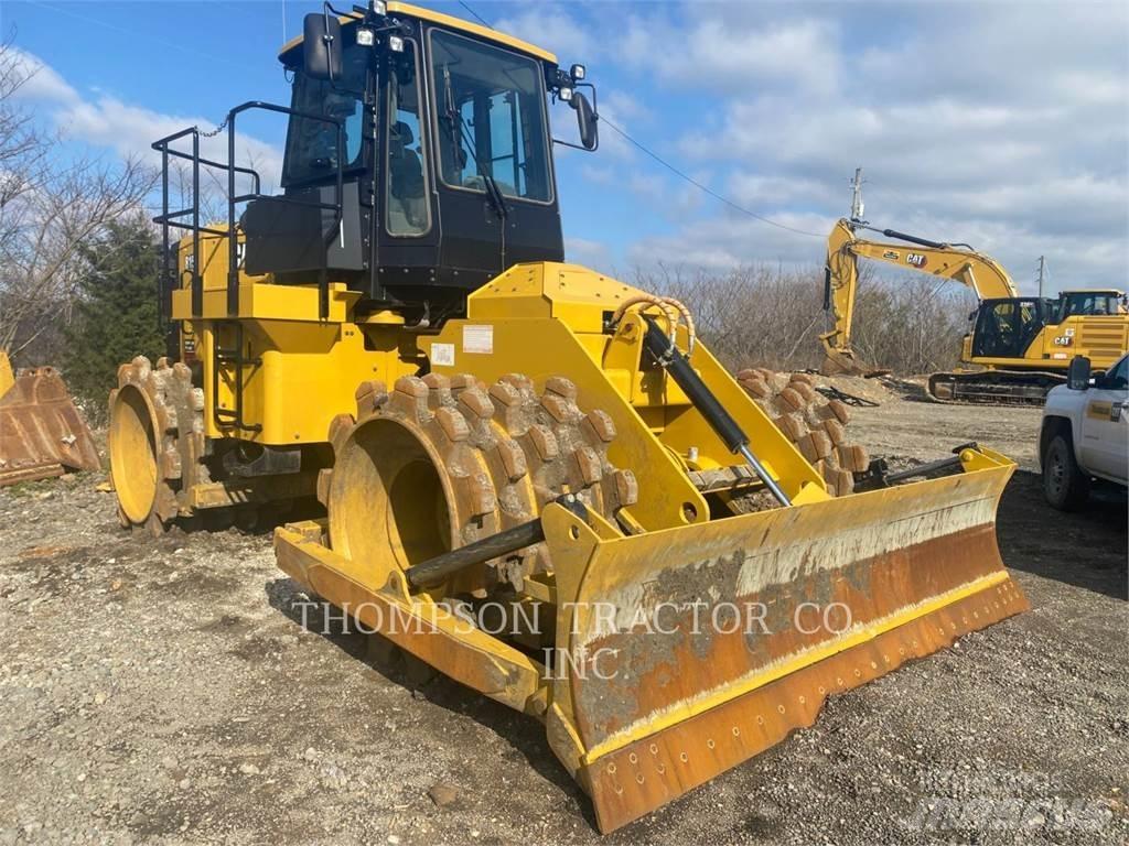 CAT 815 ソイルコンパクター