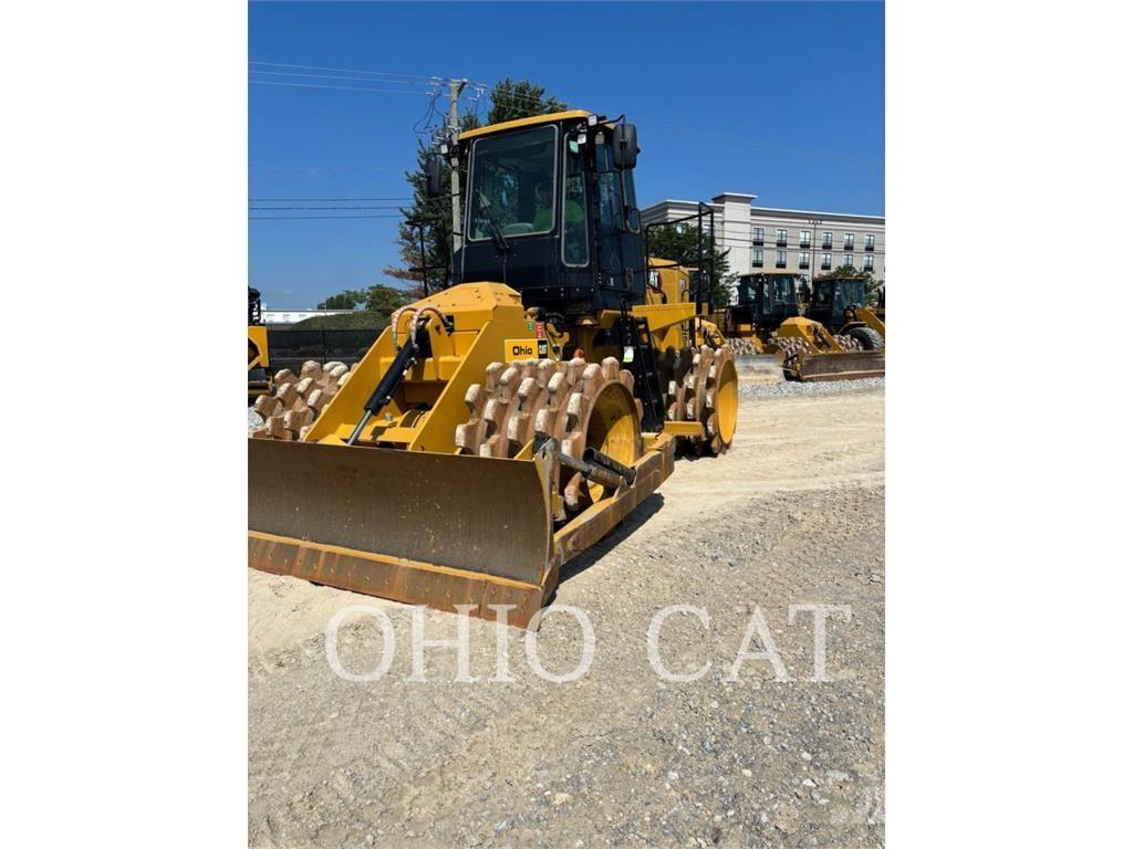 CAT 815 ソイルコンパクター