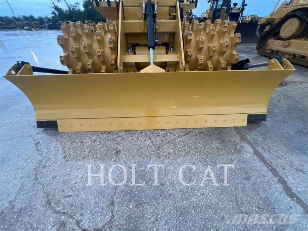 CAT 815 ソイルコンパクター