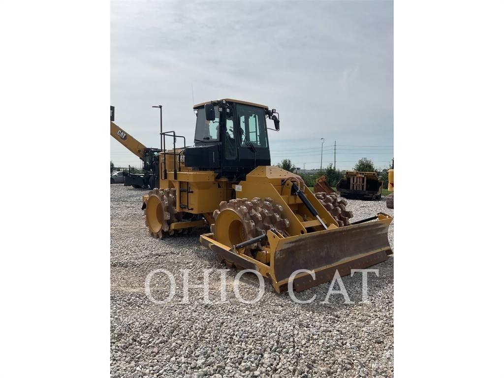 CAT 815 ソイルコンパクター