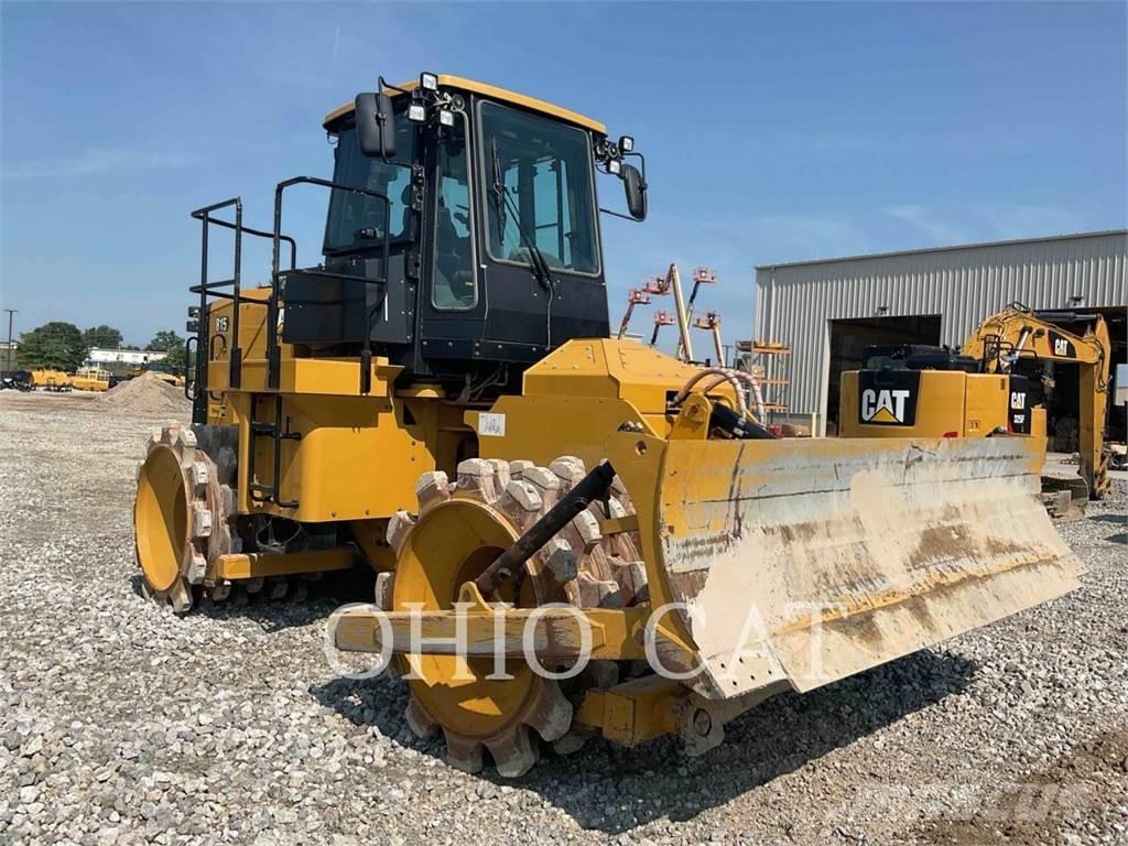 CAT 815 ソイルコンパクター