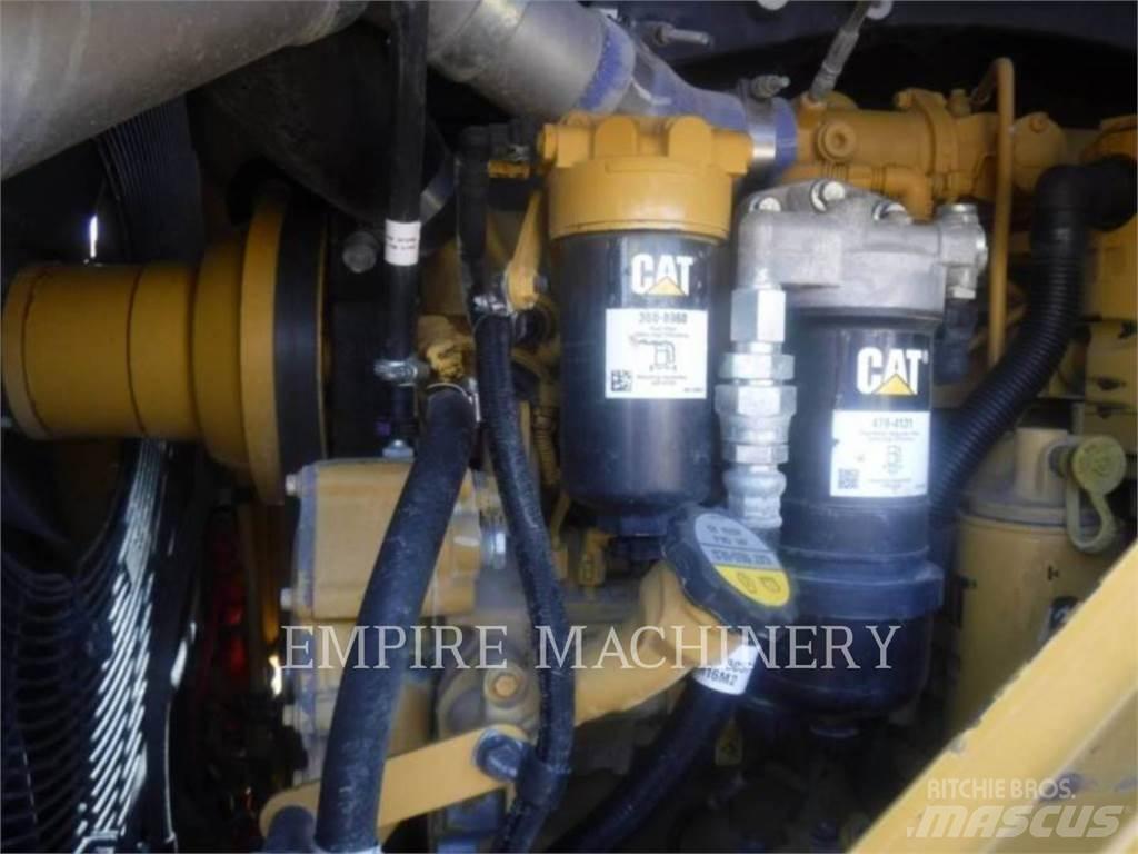 CAT 815-11 ソイルコンパクター