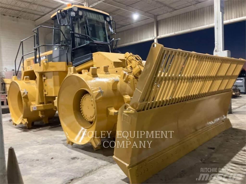 CAT 826H ソイルコンパクター