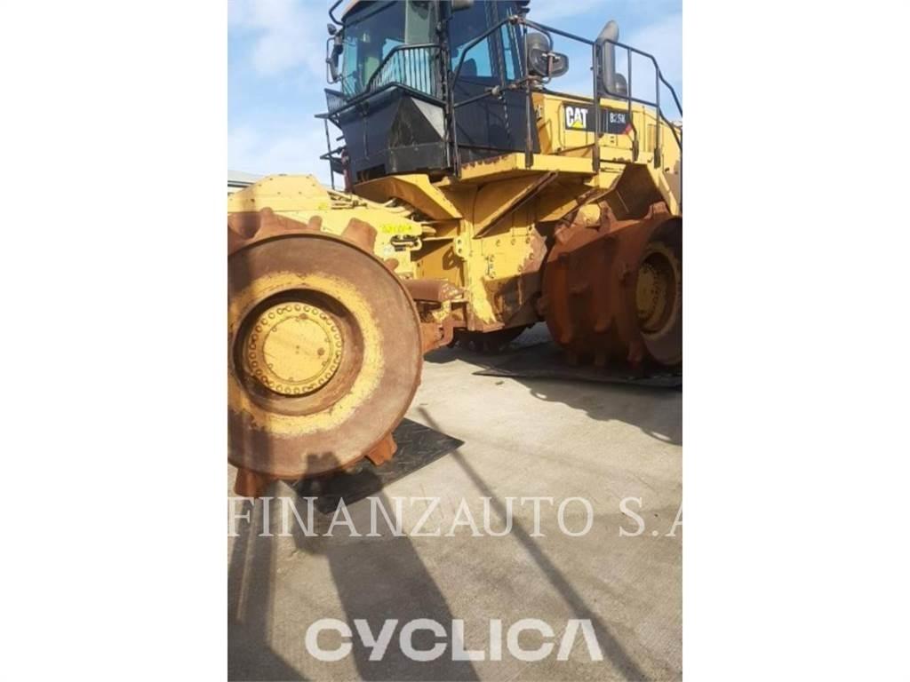 CAT 826K ソイルコンパクター