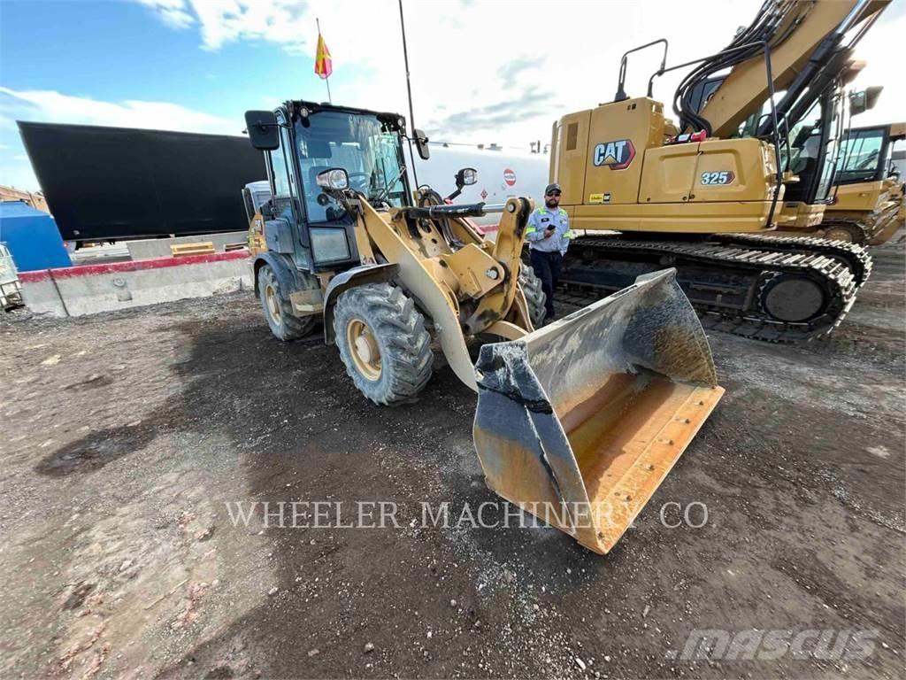 CAT 906 ホイールローダー・タイヤショベル