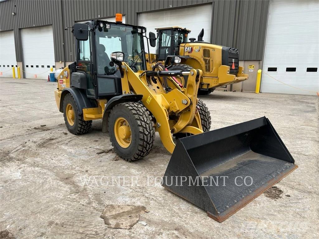 CAT 906 ホイールローダー・タイヤショベル