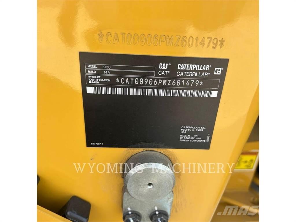 CAT 906 ホイールローダー・タイヤショベル