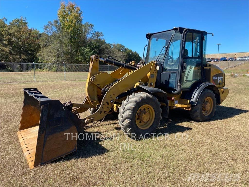 CAT 906 M ホイールローダー・タイヤショベル
