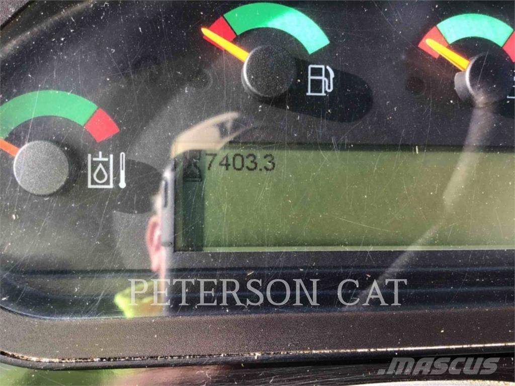 CAT 906M ホイールローダー・タイヤショベル