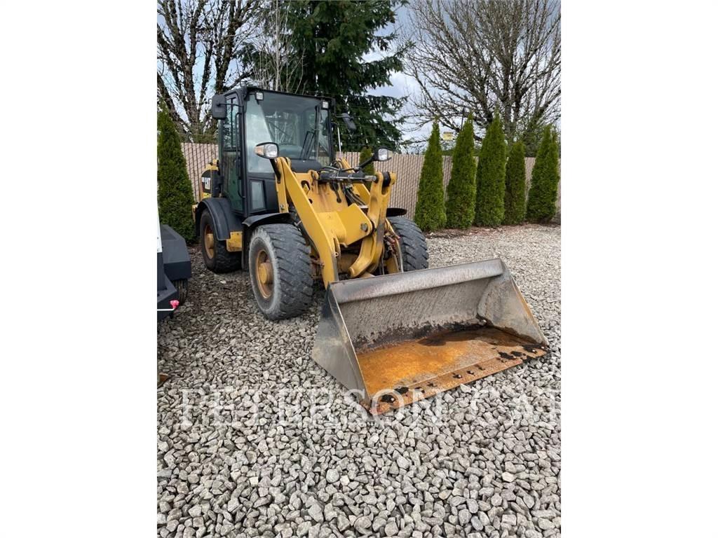 CAT 906M ホイールローダー・タイヤショベル