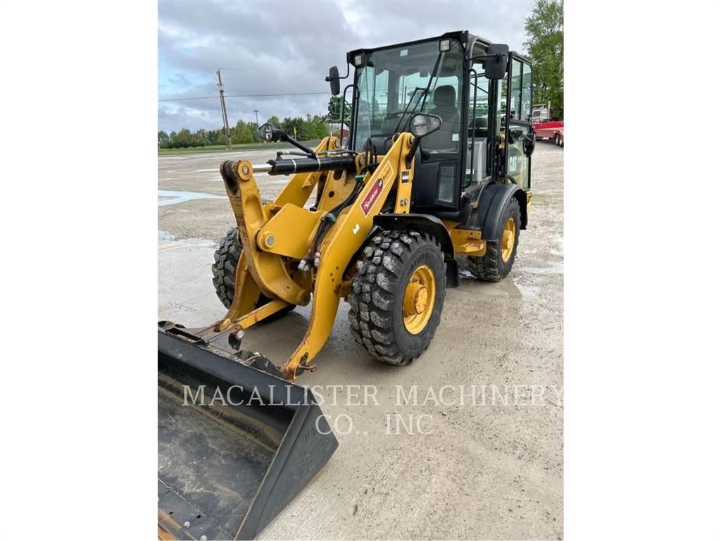 CAT 906M ホイールローダー・タイヤショベル